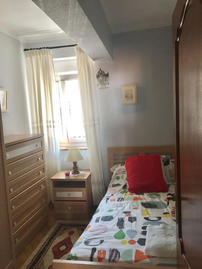 La Casina Del Reloj Con Vistas Al Mar Leilighet Lastres Eksteriør bilde